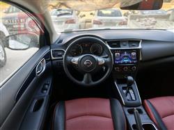 نيسان سيلفي